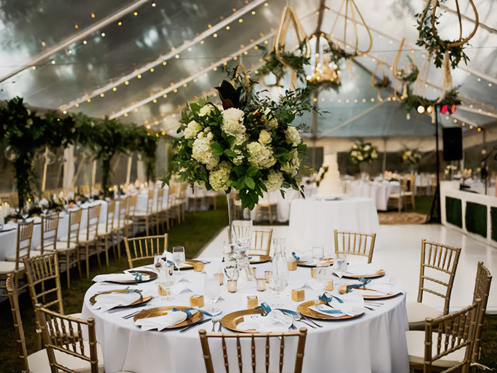 Embrace the Season: 5 Hot Fall Tent Trends