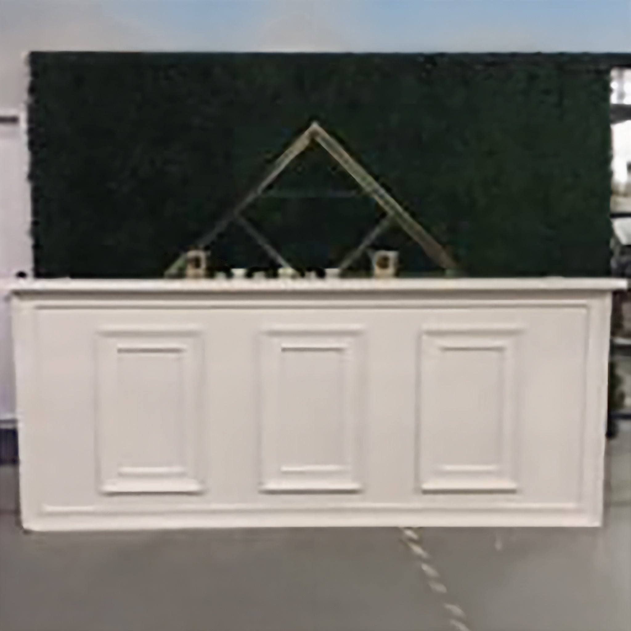 6' Classic Bar Facade