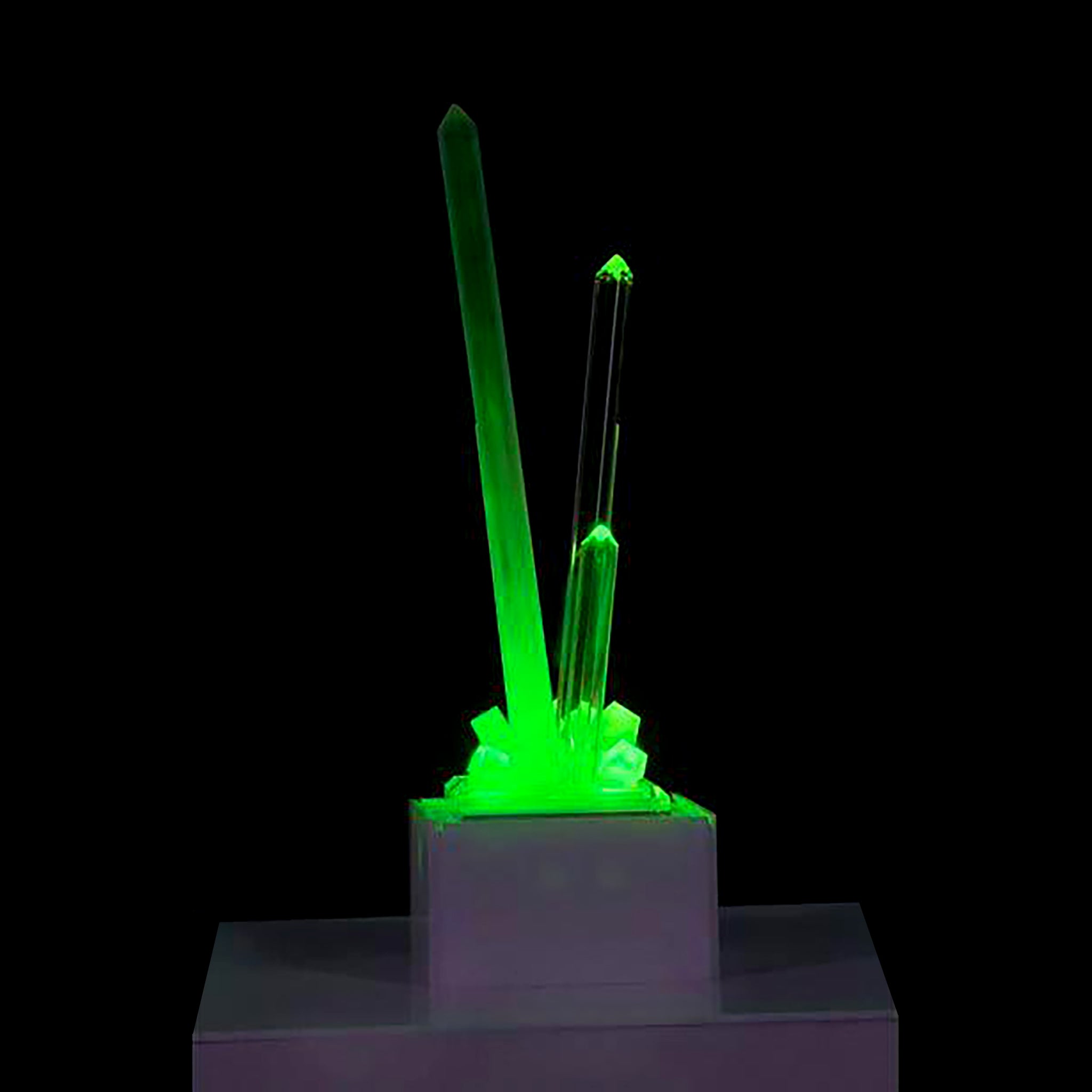 Acrylic Centerpiece: Kryptonite