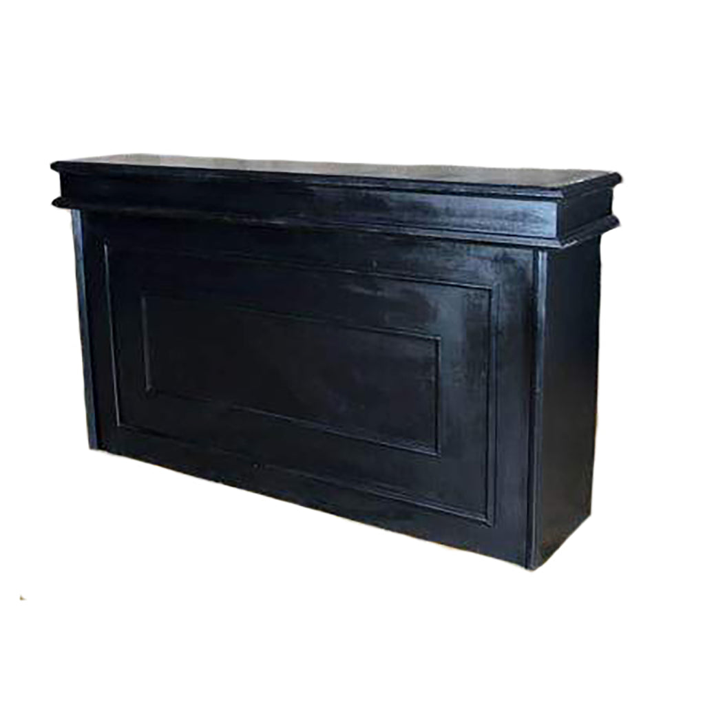 Boxwood Façade Bar