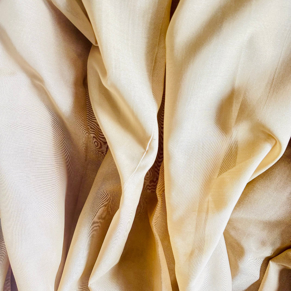 Gold Batiste