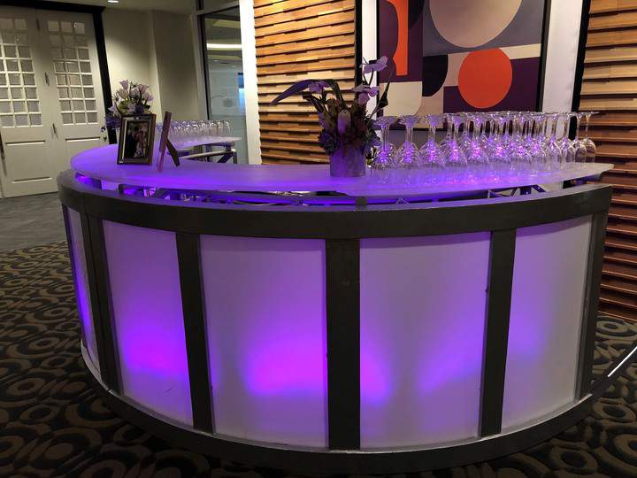 Product Guide: How to Choose a Bar & Beverage Service for Your Event