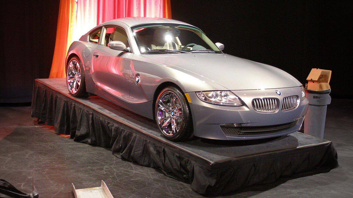 A&D Car Turntables & Risers Rentals | Quest Events | Quest Events